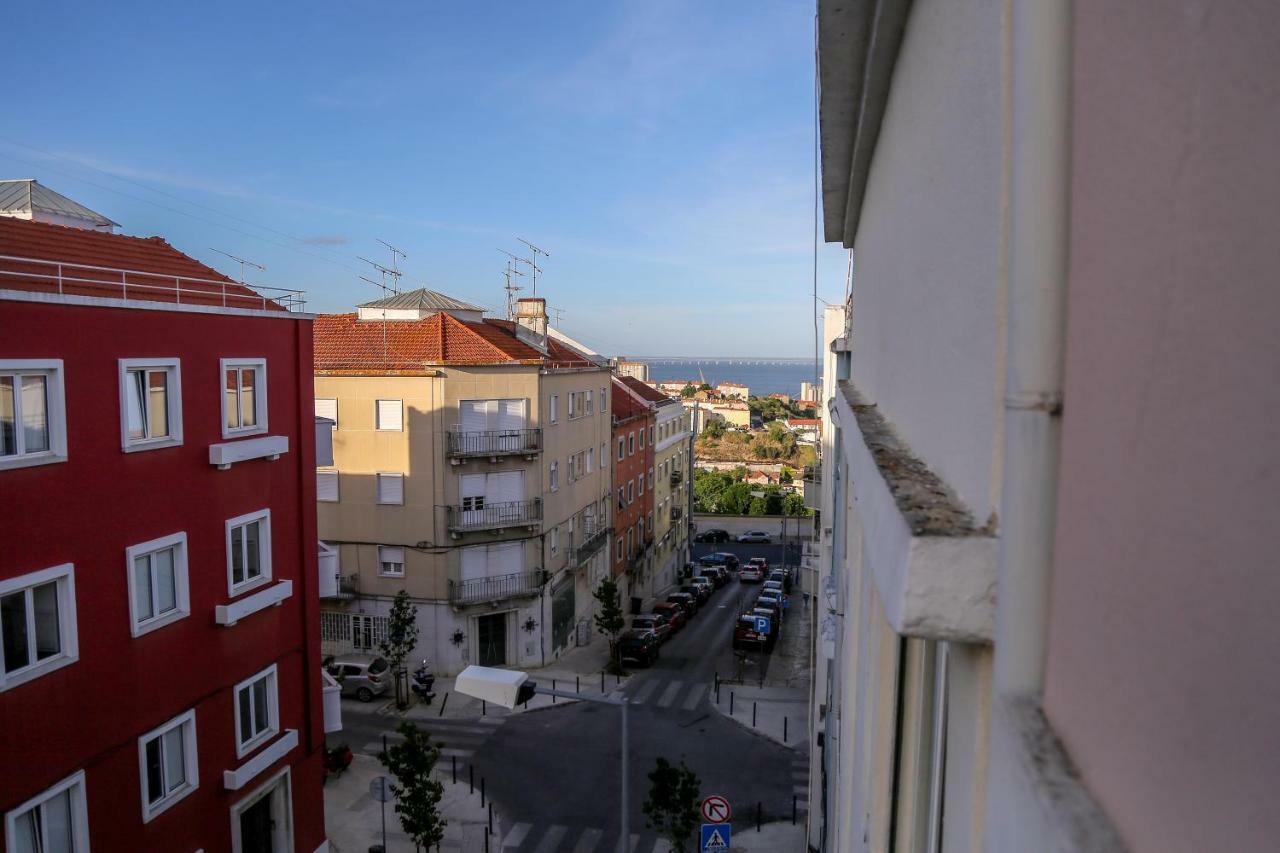 Sao Joao Studios & Flats By Lisbon Village Apartments ภายนอก รูปภาพ