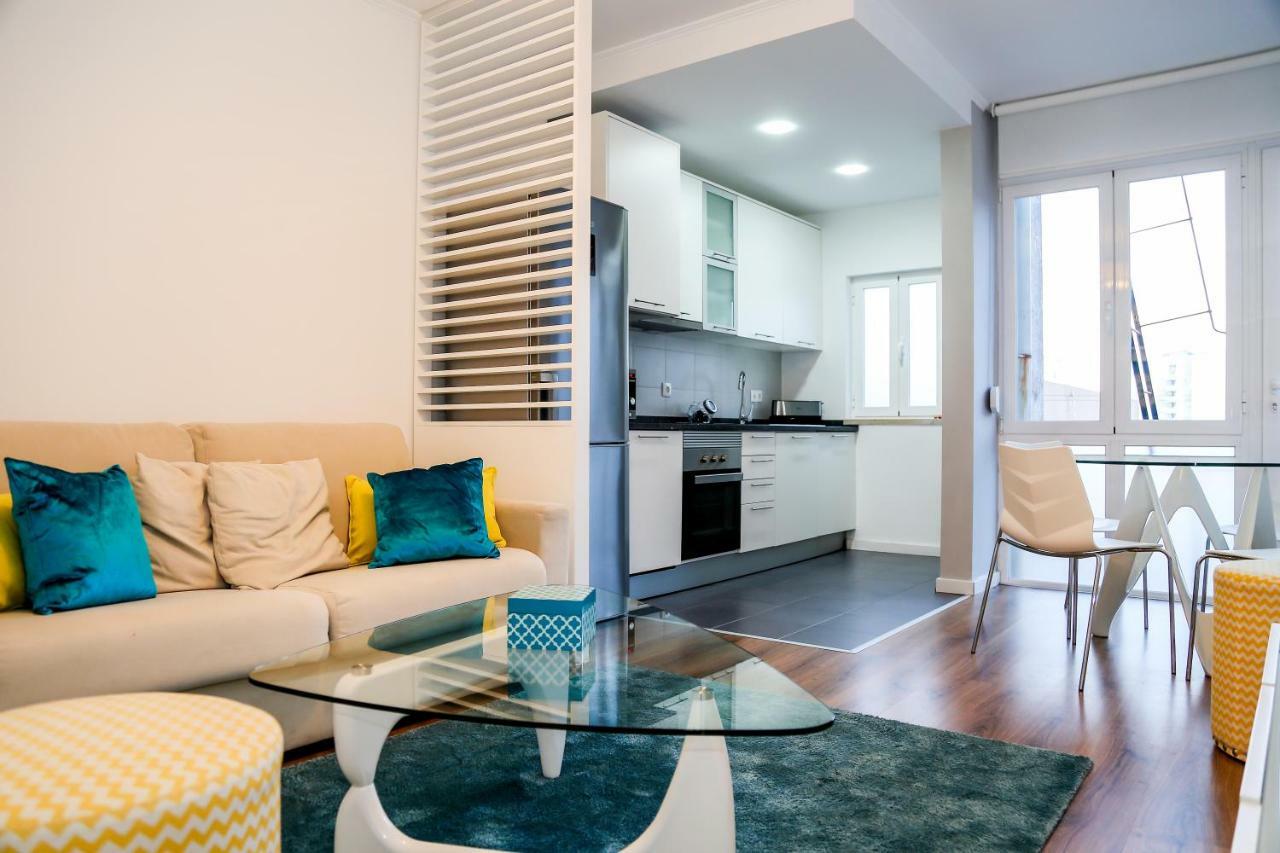 Sao Joao Studios & Flats By Lisbon Village Apartments ภายนอก รูปภาพ